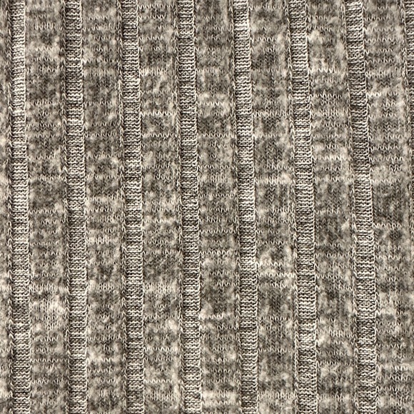 Cozy Gray Turtleneck Sweater - Picture 2 of 4